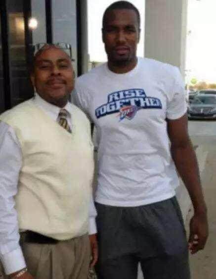 棒球场氛围学：解析球场背景噪音对比分心理波动的干扰