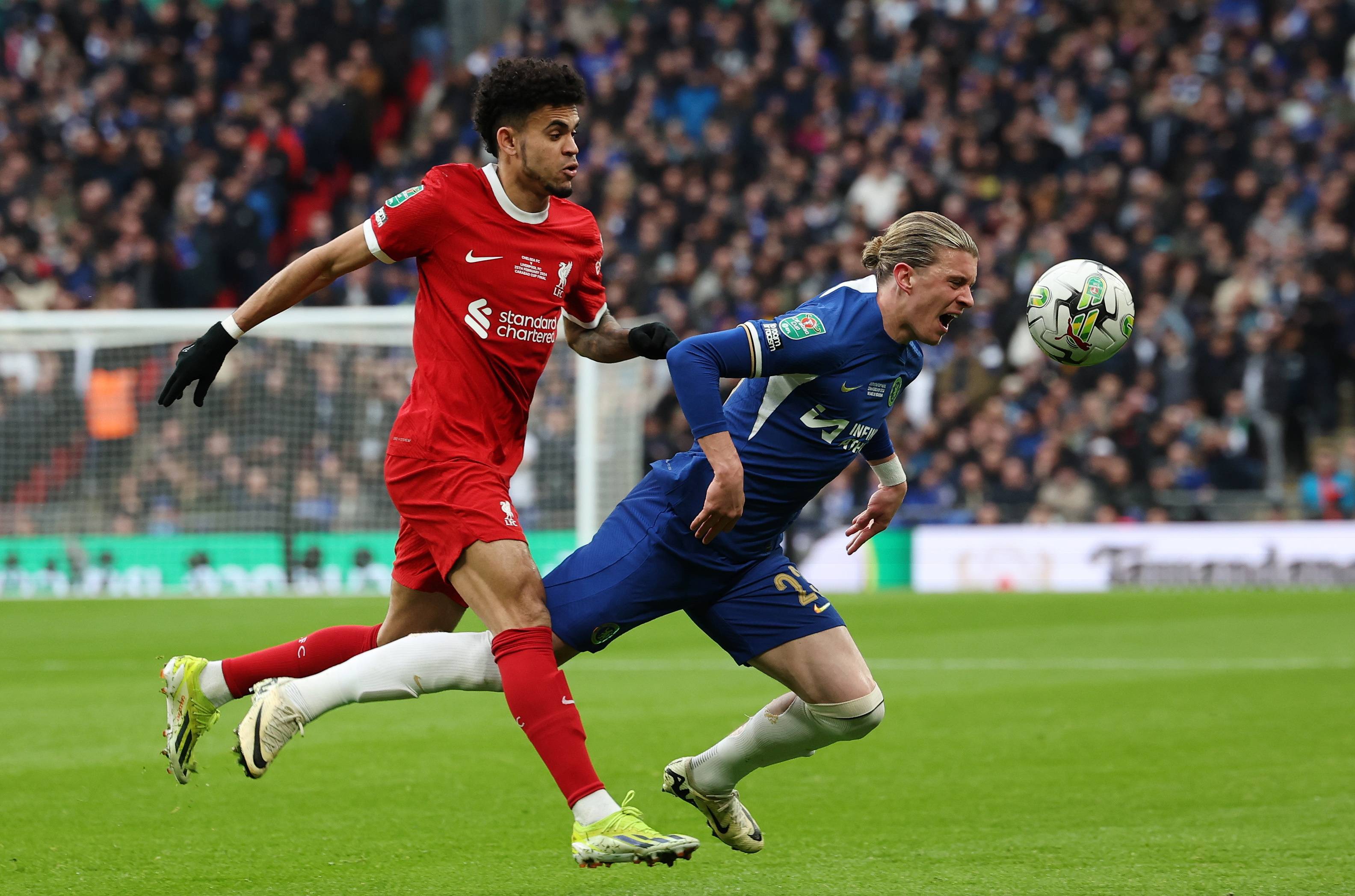 纽卡7000万签➡️1.8亿卖？伊萨克近15场14球，传统豪门进个遍