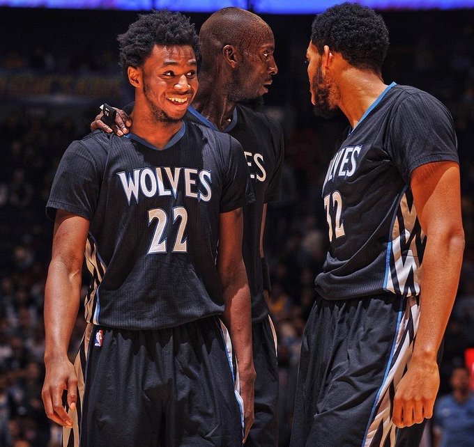 中国排超女子A级第六轮 江苏主场3比0战胜山东＂