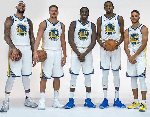 记者：国米失去邓弗里斯后右路失守；新援恩里克完全不合格