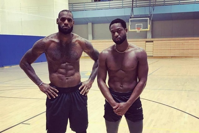 布鲁日主帅：我们采取了正确的战术，三破巴萨球门让我满意