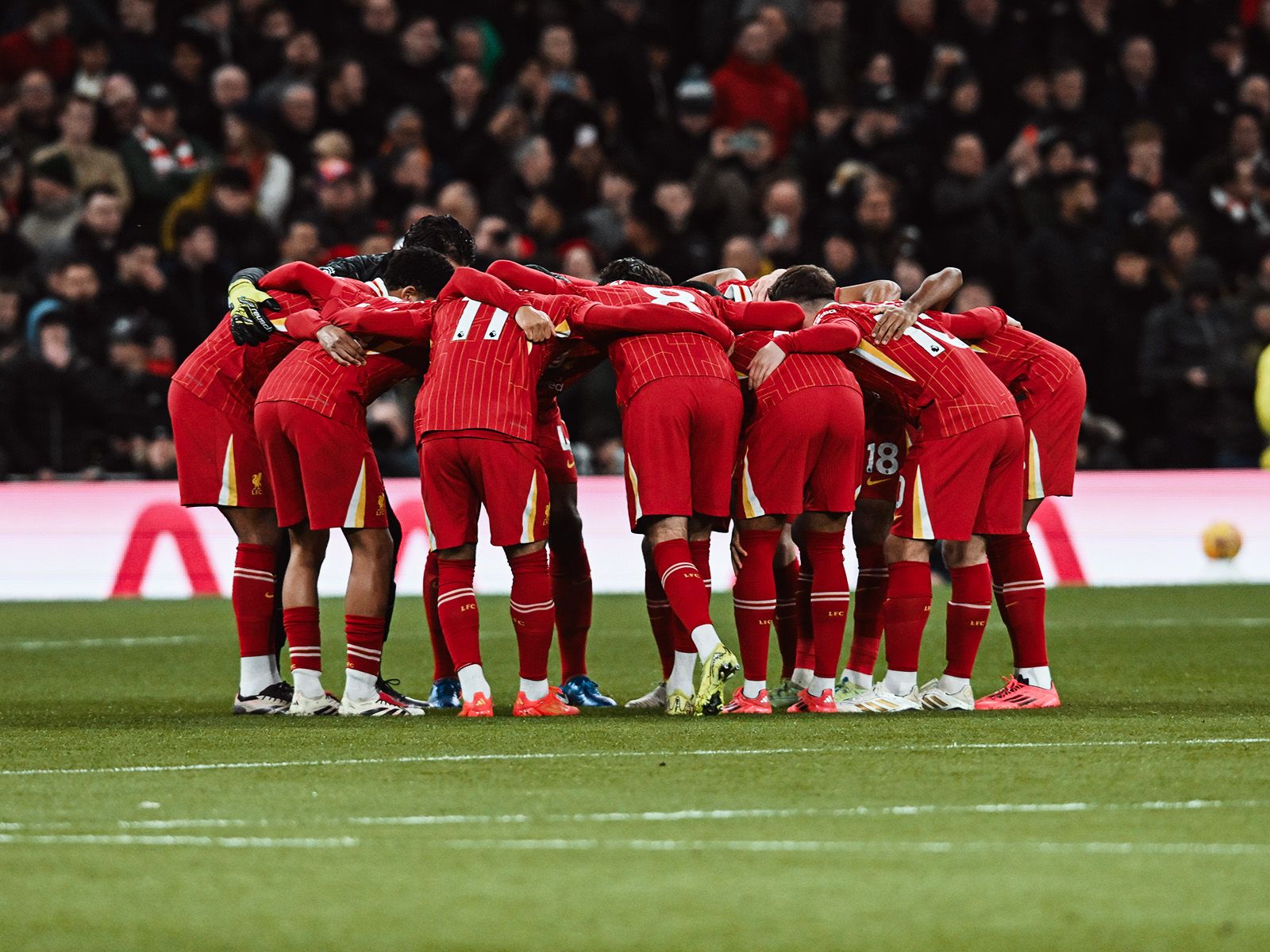 西亚卡姆领衔攻防，步行者98-96险胜凯尔特人，普里查德贡献23分