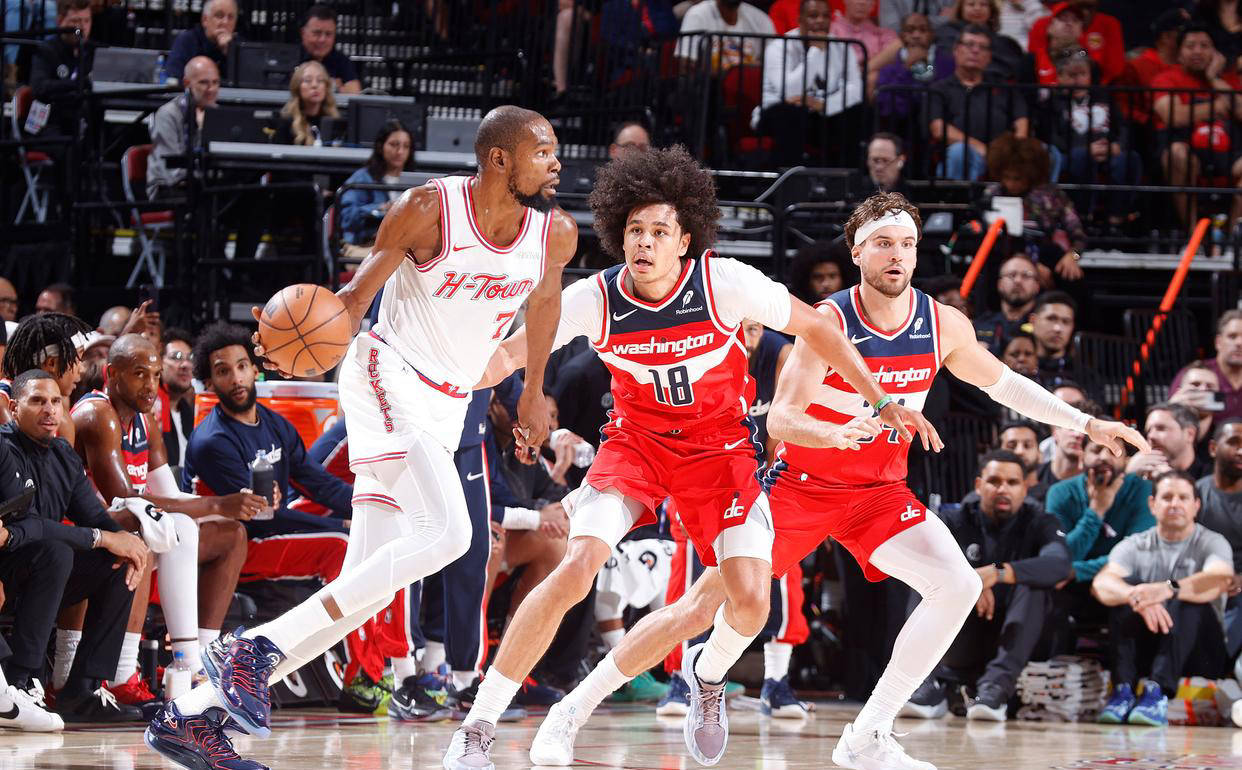 每体：巴萨总监德科希望在今夏引进摩纳哥右后卫万德松